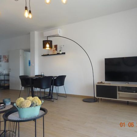 Fantazija Apartment Vodice Bagian luar foto