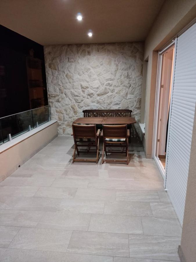 Fantazija Apartment Vodice Bagian luar foto