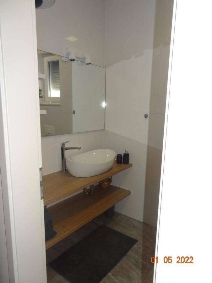 Fantazija Apartment Vodice Bagian luar foto